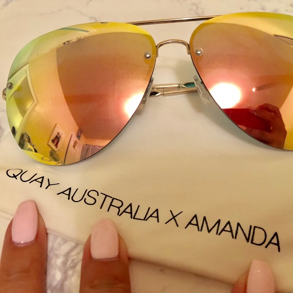 QuayXAmanda Muse sunglasses